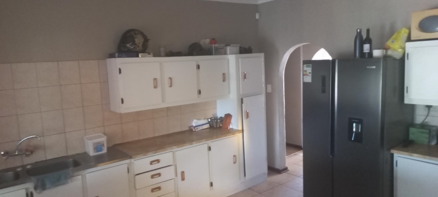 To Let 3 Bedroom Property for Rent in Cashan North West